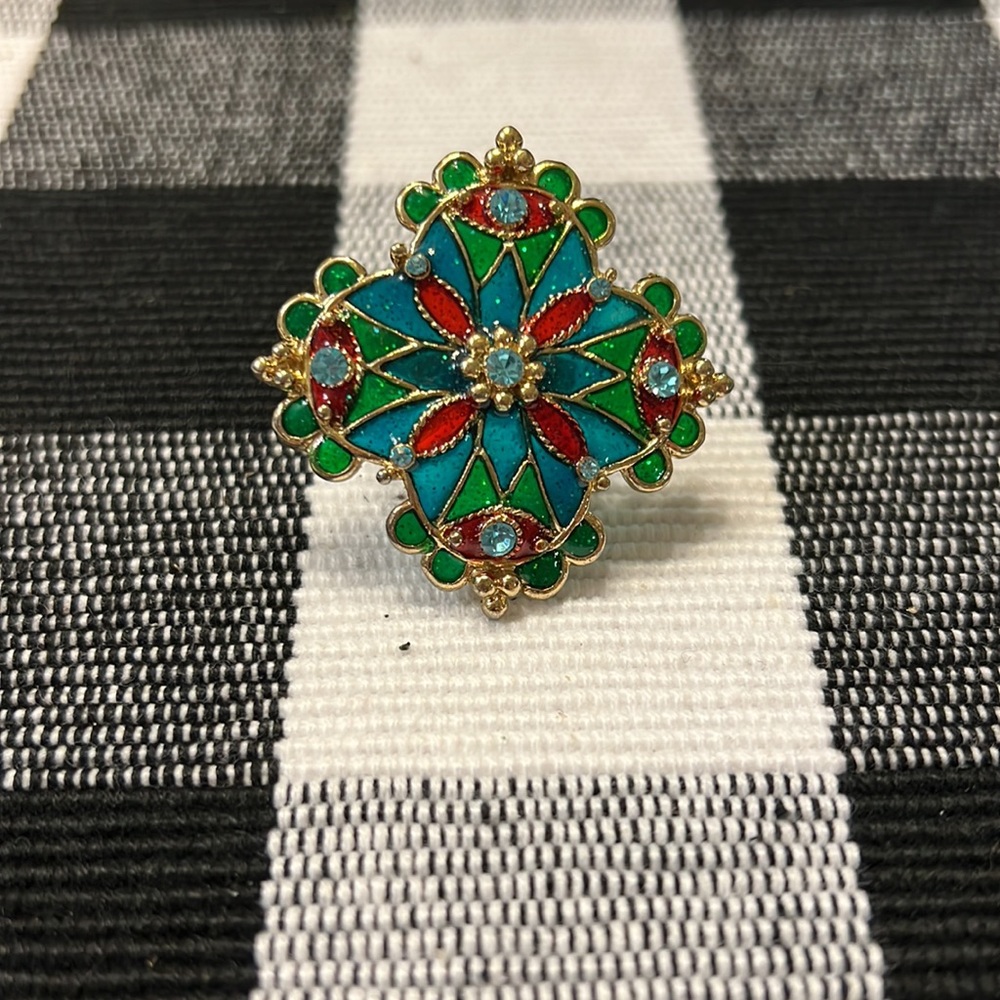 Victorian style Replica fashion jewelry with rhinestones - Picture 5 of 5